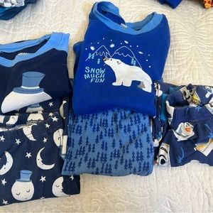 5 pieces pijamas lot Gymborre